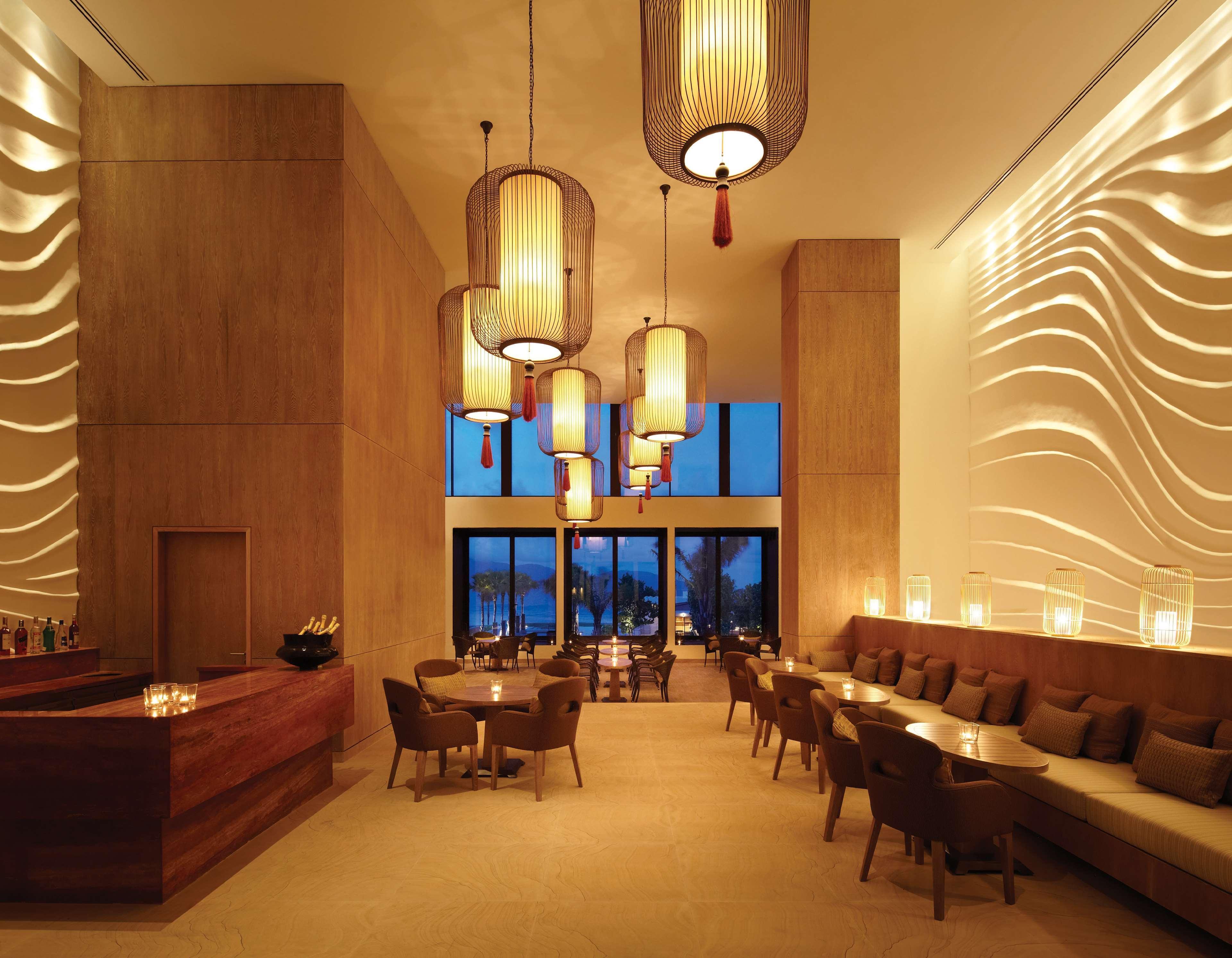 Hyatt Regency Danang Resort And Spa Da Nang Exterior foto The restaurant at the Ritz-Carlton, Maldives