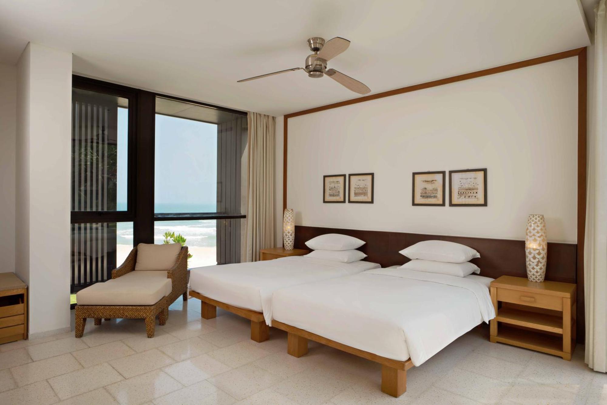 Hyatt Regency Danang Resort And Spa Da Nang Exterior foto A bedroom at the Conrad Maldives